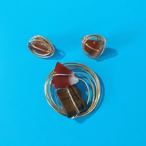Wire wrapped agate earring and brooch